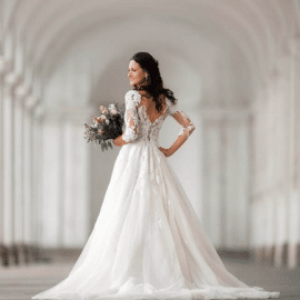 ShootCreateCaptivate – “Archway Elegance” – Post Processing Tutorial