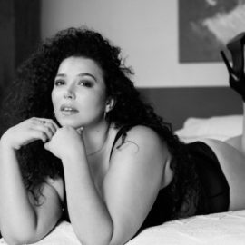 The Portrait Masters – Classic Boudoir in Lingerie